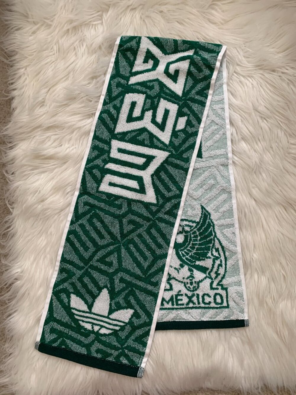 ADIDAS Mexico 26 Away Soccer Towel in White/Green